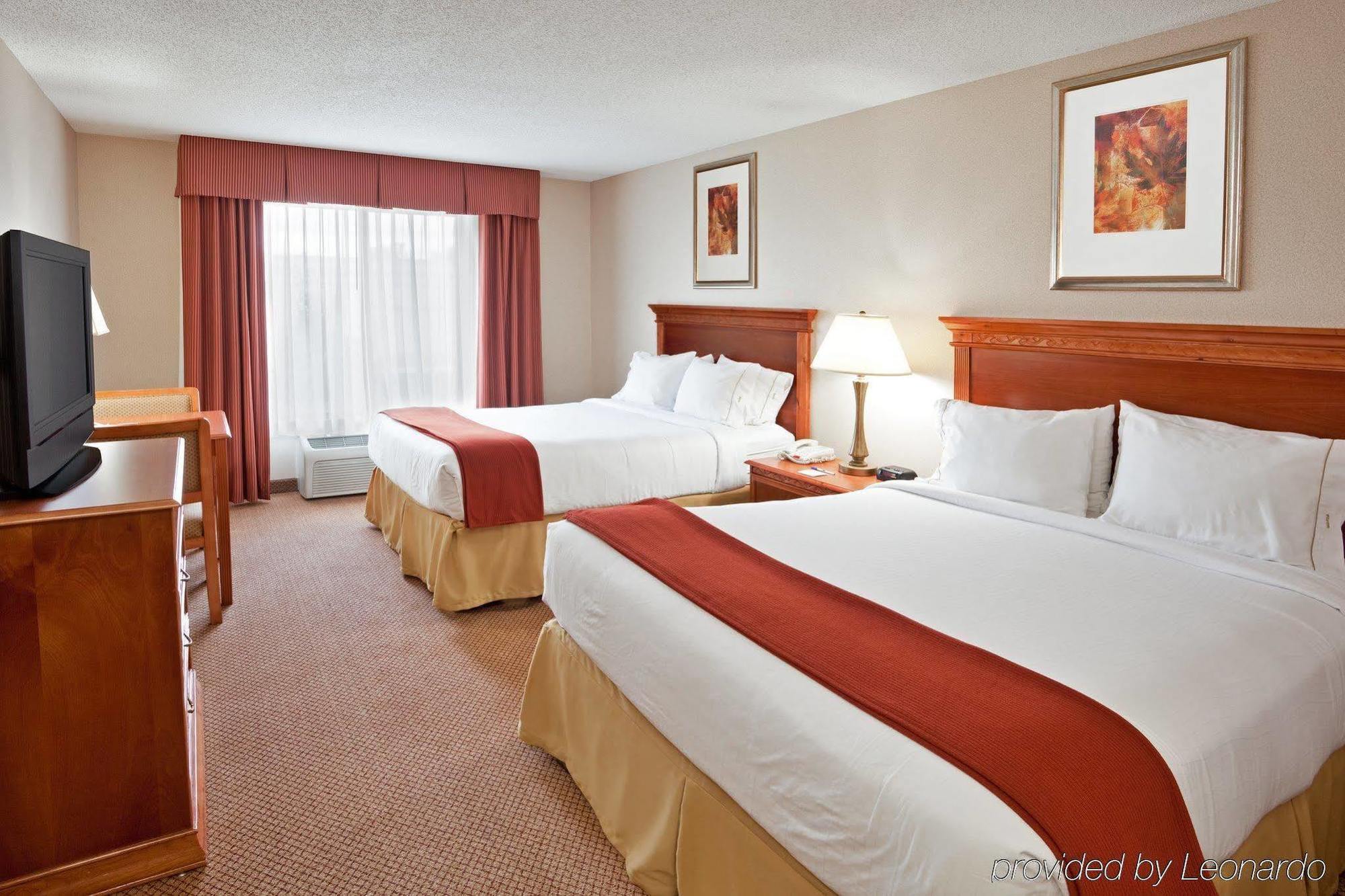 Holiday Inn Express Hotel & Suites Detroit-Utica By Ihg Ruang foto