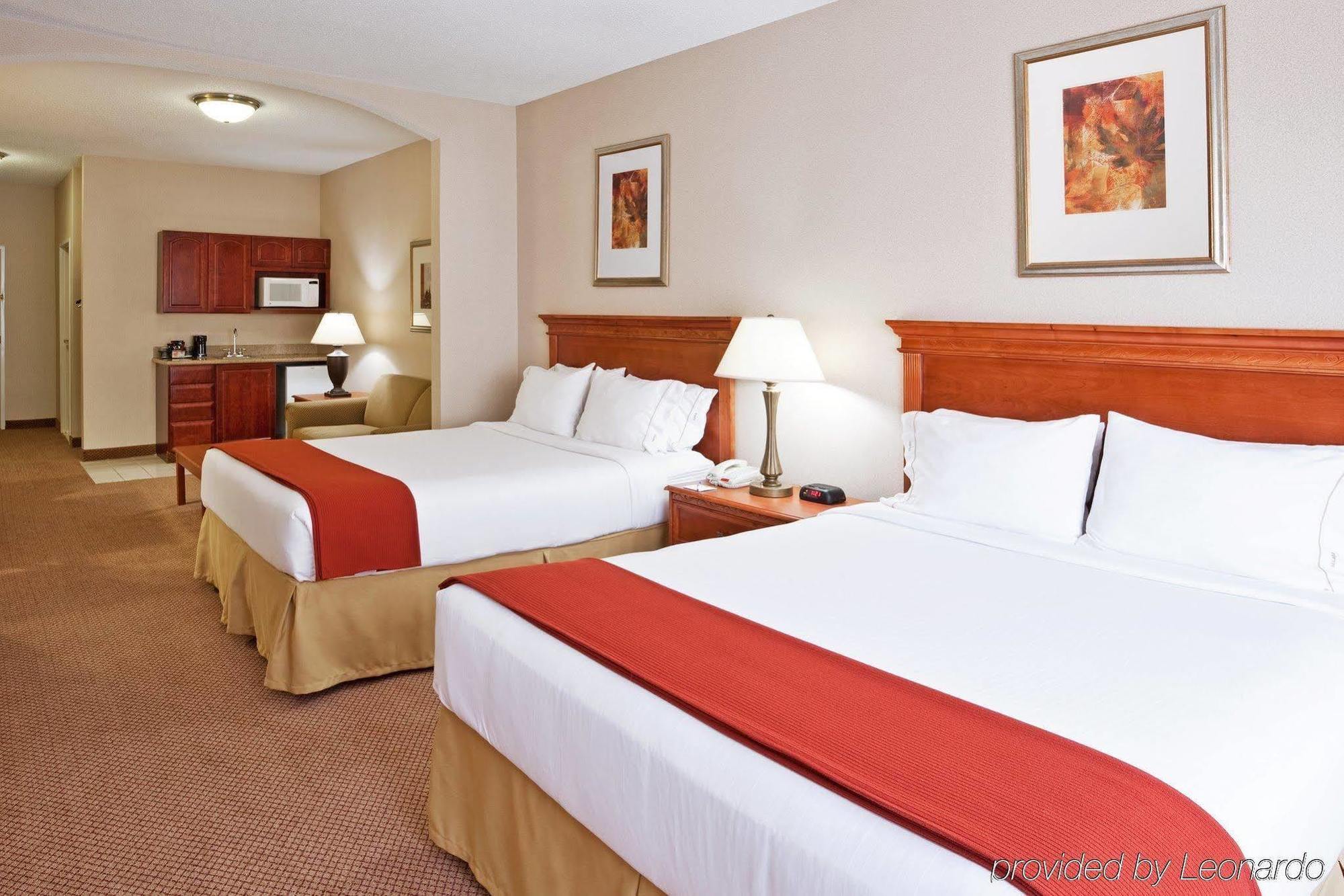 Holiday Inn Express Hotel & Suites Detroit-Utica By Ihg Ruang foto